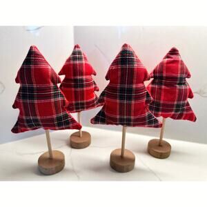 Set of 4 Christmas Tabletop Décor Red Tartan Plaid Fabric Tartan Wooden Stands